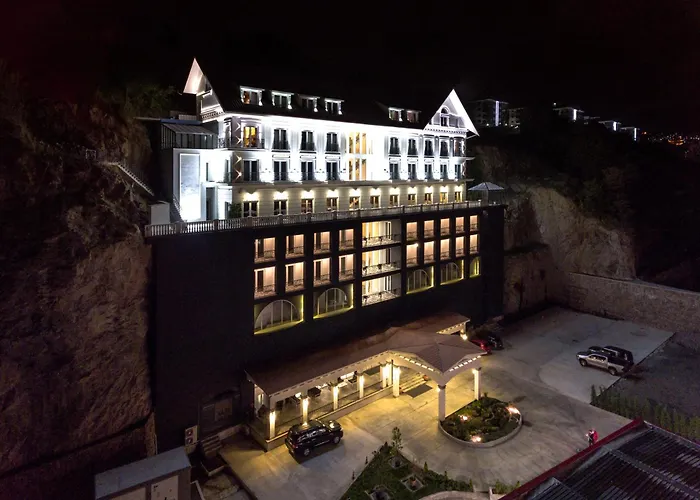 Mell Hotel